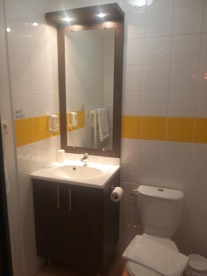 Studio Privatif Dans Hotel Residence Nimes Gare Ngoại thất bức ảnh